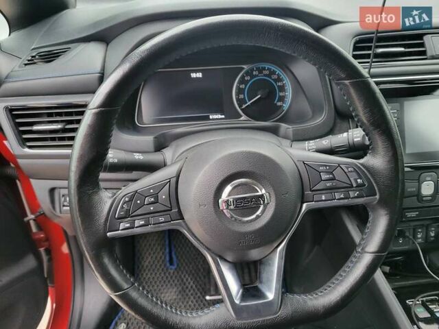 Червоний Ніссан Ліф, об'ємом двигуна 0 л та пробігом 81 тис. км за 13199 $, фото 9 на Automoto.ua