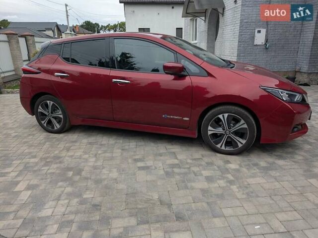 Червоний Ніссан Ліф, об'ємом двигуна 0 л та пробігом 127 тис. км за 11900 $, фото 10 на Automoto.ua