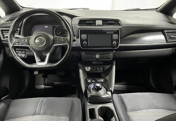 Червоний Ніссан Ліф, об'ємом двигуна 0 л та пробігом 104 тис. км за 11600 $, фото 2 на Automoto.ua