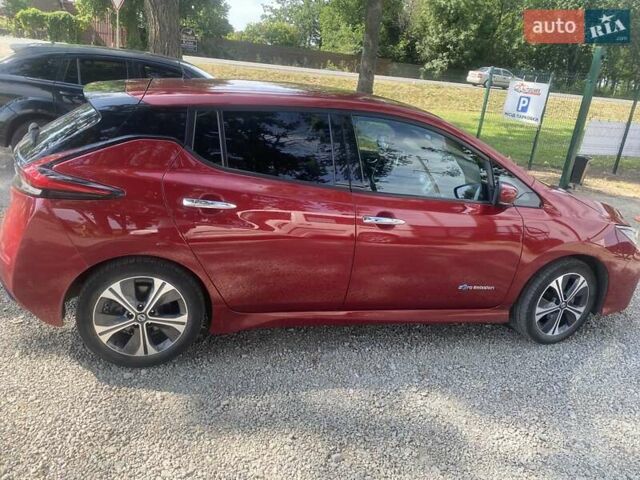 Червоний Ніссан Ліф, об'ємом двигуна 0 л та пробігом 93 тис. км за 14300 $, фото 2 на Automoto.ua