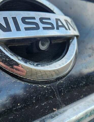 Красный Ниссан Лиф, объемом двигателя 0 л и пробегом 130 тыс. км за 10950 $, фото 1 на Automoto.ua