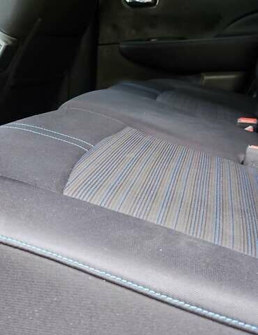 Красный Ниссан Лиф, объемом двигателя 0 л и пробегом 130 тыс. км за 10950 $, фото 22 на Automoto.ua