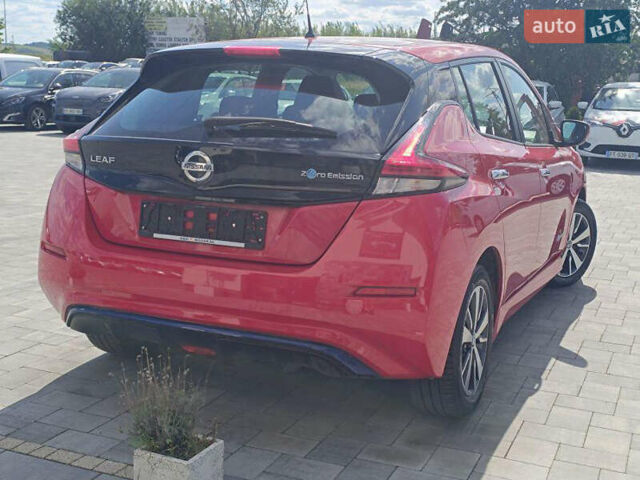 Червоний Ніссан Ліф, об'ємом двигуна 0 л та пробігом 80 тис. км за 13000 $, фото 3 на Automoto.ua