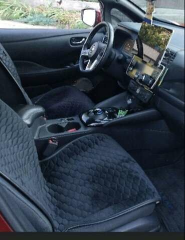 Червоний Ніссан Ліф, об'ємом двигуна 0 л та пробігом 72 тис. км за 11500 $, фото 3 на Automoto.ua