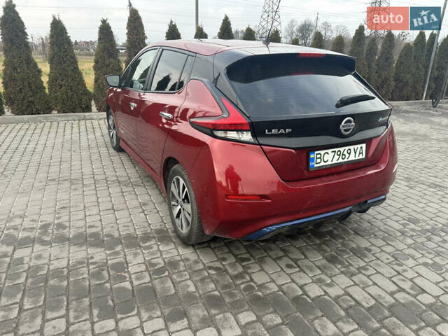 Красный Ниссан Лиф, объемом двигателя 0 л и пробегом 95 тыс. км за 11700 $, фото 6 на Automoto.ua