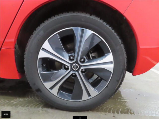 Красный Ниссан Лиф, объемом двигателя 0 л и пробегом 100 тыс. км за 14500 $, фото 6 на Automoto.ua