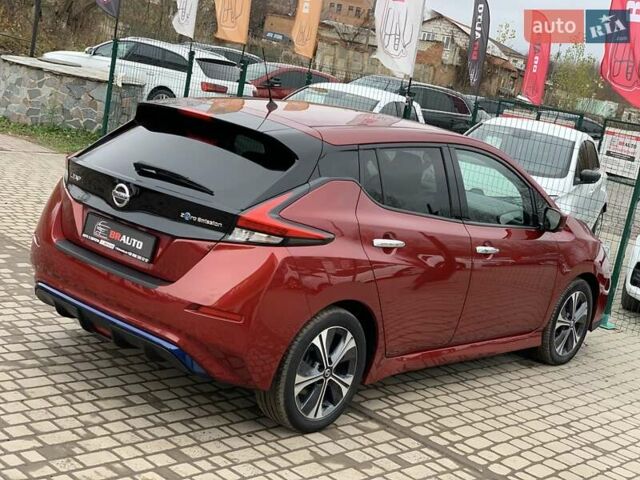 Красный Ниссан Лиф, объемом двигателя 0 л и пробегом 81 тыс. км за 14199 $, фото 16 на Automoto.ua