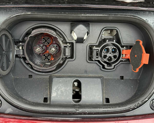 Червоний Ніссан Ліф, об'ємом двигуна 0 л та пробігом 30 тис. км за 12000 $, фото 27 на Automoto.ua