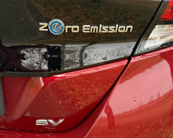 Червоний Ніссан Ліф, об'ємом двигуна 0 л та пробігом 30 тис. км за 12000 $, фото 42 на Automoto.ua