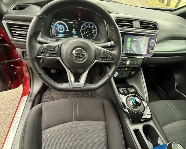 Червоний Ніссан Ліф, об'ємом двигуна 0 л та пробігом 30 тис. км за 12000 $, фото 19 на Automoto.ua