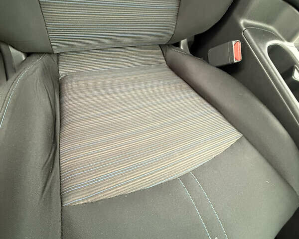 Червоний Ніссан Ліф, об'ємом двигуна 0 л та пробігом 30 тис. км за 12000 $, фото 21 на Automoto.ua