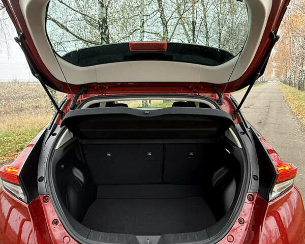 Червоний Ніссан Ліф, об'ємом двигуна 0 л та пробігом 30 тис. км за 12000 $, фото 16 на Automoto.ua