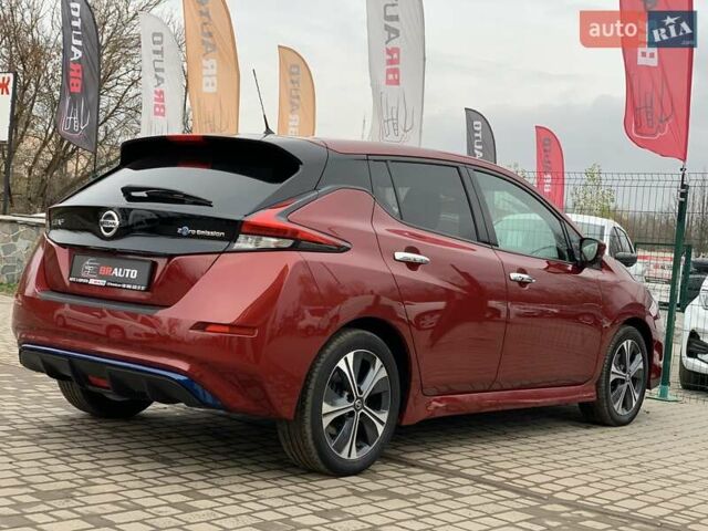 Красный Ниссан Лиф, объемом двигателя 0 л и пробегом 81 тыс. км за 14199 $, фото 14 на Automoto.ua