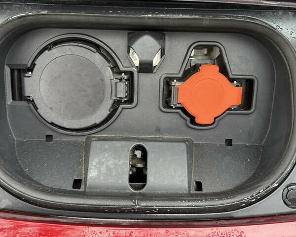 Червоний Ніссан Ліф, об'ємом двигуна 0 л та пробігом 30 тис. км за 12000 $, фото 26 на Automoto.ua