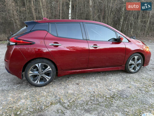 Червоний Ніссан Ліф, об'ємом двигуна 0 л та пробігом 30 тис. км за 12000 $, фото 5 на Automoto.ua