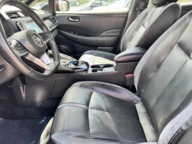 Червоний Ніссан Ліф, об'ємом двигуна 0 л та пробігом 31 тис. км за 5050 $, фото 7 на Automoto.ua