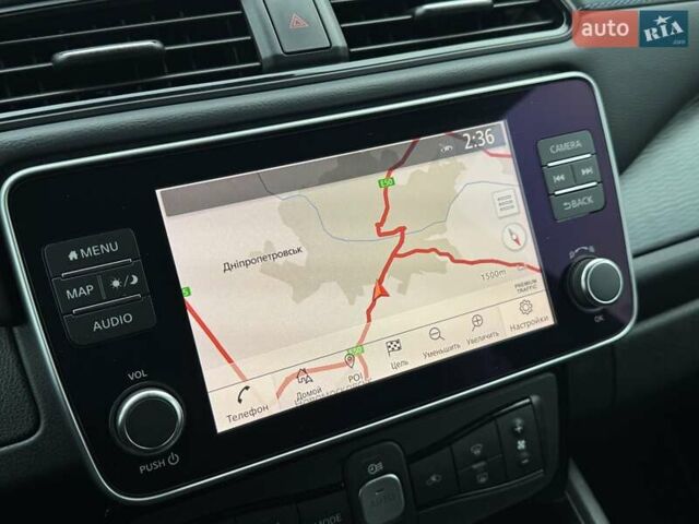 Красный Ниссан Лиф, объемом двигателя 0 л и пробегом 120 тыс. км за 14900 $, фото 9 на Automoto.ua