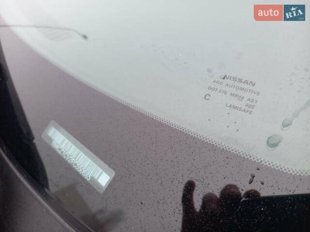 Красный Ниссан Лиф, объемом двигателя 0 л и пробегом 21 тыс. км за 18600 $, фото 53 на Automoto.ua