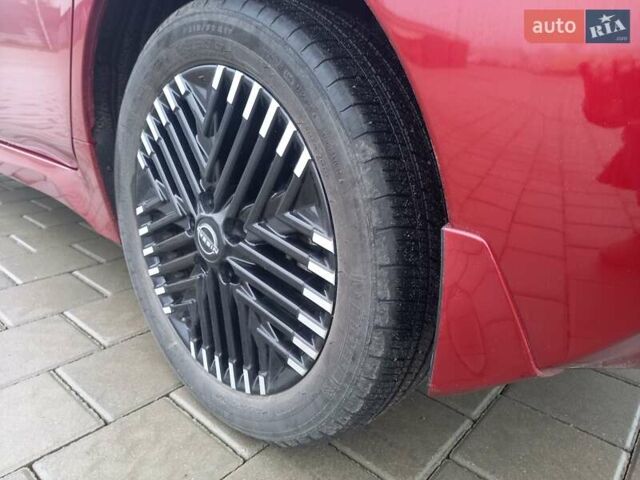 Красный Ниссан Лиф, объемом двигателя 0 л и пробегом 21 тыс. км за 18600 $, фото 11 на Automoto.ua