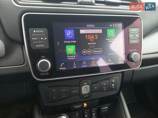 Красный Ниссан Лиф, объемом двигателя 0 л и пробегом 21 тыс. км за 18600 $, фото 33 на Automoto.ua