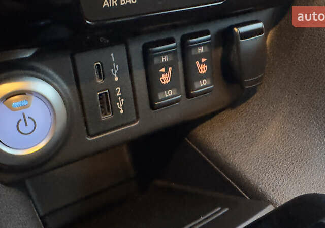 Червоний Ніссан Ліф, об'ємом двигуна 0 л та пробігом 89 тис. км за 16355 $, фото 37 на Automoto.ua