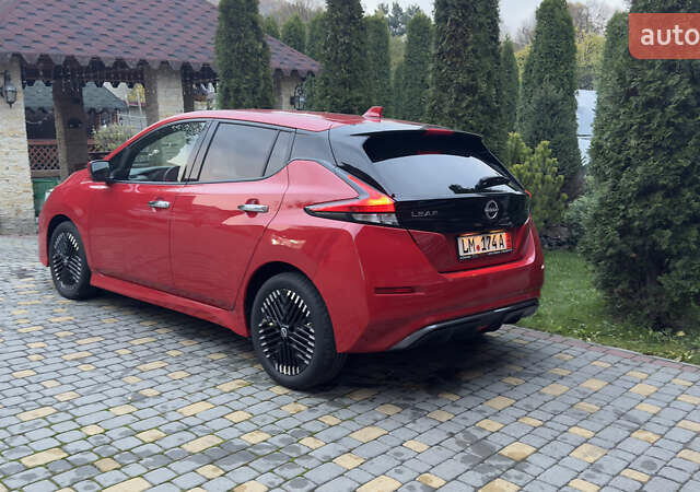 Червоний Ніссан Ліф, об'ємом двигуна 0 л та пробігом 89 тис. км за 16355 $, фото 9 на Automoto.ua