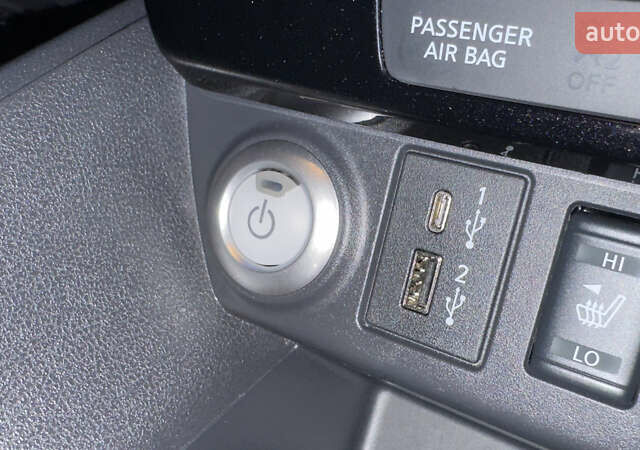 Червоний Ніссан Ліф, об'ємом двигуна 0 л та пробігом 89 тис. км за 16355 $, фото 68 на Automoto.ua