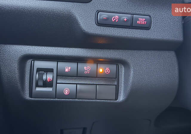 Червоний Ніссан Ліф, об'ємом двигуна 0 л та пробігом 89 тис. км за 16355 $, фото 82 на Automoto.ua