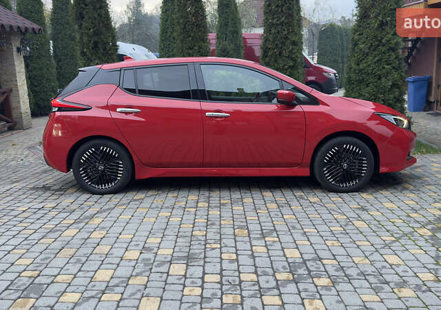 Червоний Ніссан Ліф, об'ємом двигуна 0 л та пробігом 89 тис. км за 16355 $, фото 15 на Automoto.ua