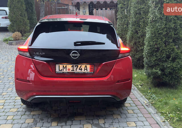 Червоний Ніссан Ліф, об'ємом двигуна 0 л та пробігом 89 тис. км за 16355 $, фото 72 на Automoto.ua