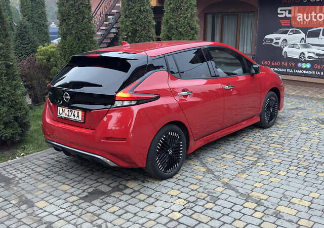 Червоний Ніссан Ліф, об'ємом двигуна 0 л та пробігом 89 тис. км за 16355 $, фото 12 на Automoto.ua