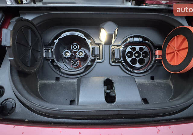 Червоний Ніссан Ліф, об'ємом двигуна 0 л та пробігом 89 тис. км за 16355 $, фото 90 на Automoto.ua