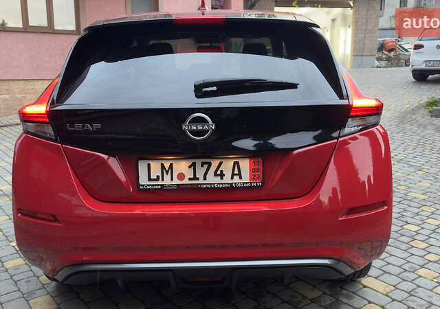 Червоний Ніссан Ліф, об'ємом двигуна 0 л та пробігом 89 тис. км за 16355 $, фото 44 на Automoto.ua