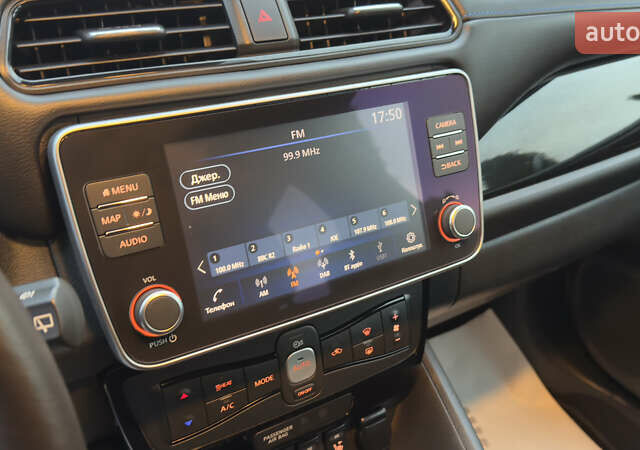 Червоний Ніссан Ліф, об'ємом двигуна 0 л та пробігом 89 тис. км за 16355 $, фото 31 на Automoto.ua