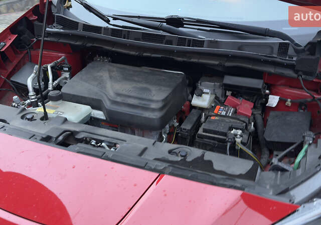 Червоний Ніссан Ліф, об'ємом двигуна 0 л та пробігом 89 тис. км за 16355 $, фото 85 на Automoto.ua