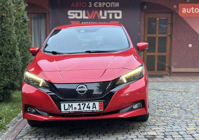 Червоний Ніссан Ліф, об'ємом двигуна 0 л та пробігом 89 тис. км за 16355 $, фото 8 на Automoto.ua