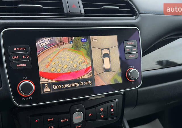 Червоний Ніссан Ліф, об'ємом двигуна 0 л та пробігом 89 тис. км за 16355 $, фото 19 на Automoto.ua