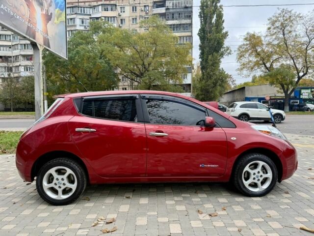 Червоний Ніссан Ліф, об'ємом двигуна 0 л та пробігом 144 тис. км за 4800 $, фото 5 на Automoto.ua