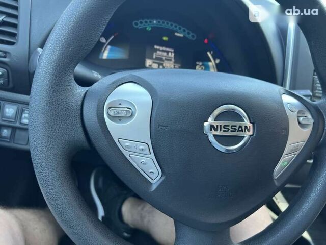 Ніссан Ліф, об'ємом двигуна 0 л та пробігом 70 тис. км за 9999 $, фото 25 на Automoto.ua