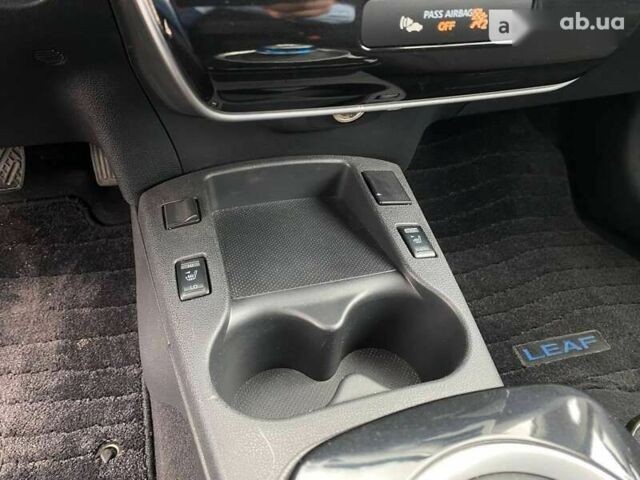 Ніссан Ліф, об'ємом двигуна 0 л та пробігом 13 тис. км за 14300 $, фото 16 на Automoto.ua