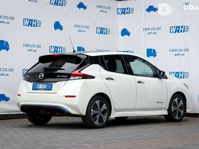 Ниссан Лиф, объемом двигателя 0 л и пробегом 63 тыс. км за 20300 $, фото 5 на Automoto.ua