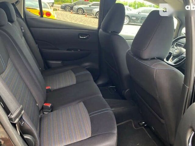 Ниссан Лиф, объемом двигателя 0 л и пробегом 64 тыс. км за 20000 $, фото 23 на Automoto.ua