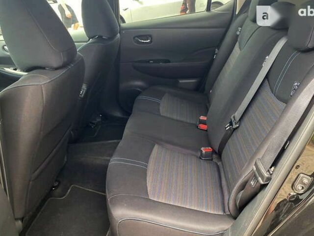 Ниссан Лиф, объемом двигателя 0 л и пробегом 64 тыс. км за 20000 $, фото 21 на Automoto.ua