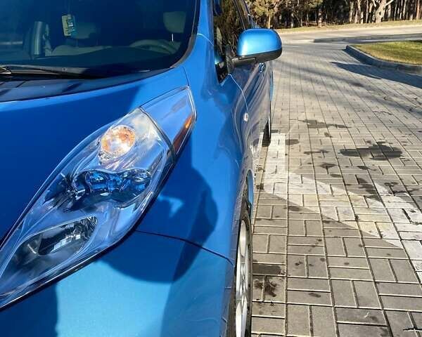 Ніссан Ліф, об'ємом двигуна 0 л та пробігом 185 тис. км за 9000 $, фото 6 на Automoto.ua