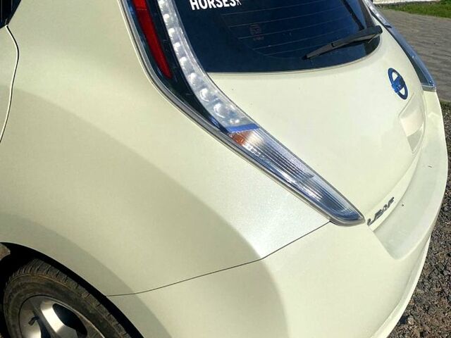 Ніссан Ліф, об'ємом двигуна 80 л та пробігом 120 тис. км за 3600 $, фото 1 на Automoto.ua