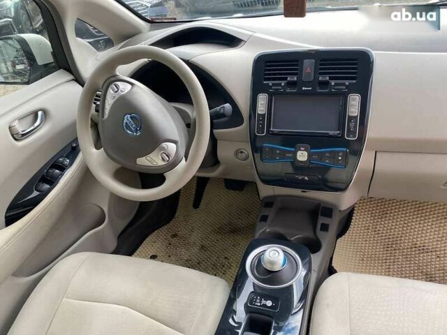 Ніссан Ліф, об'ємом двигуна 0 л та пробігом 114 тис. км за 6600 $, фото 9 на Automoto.ua