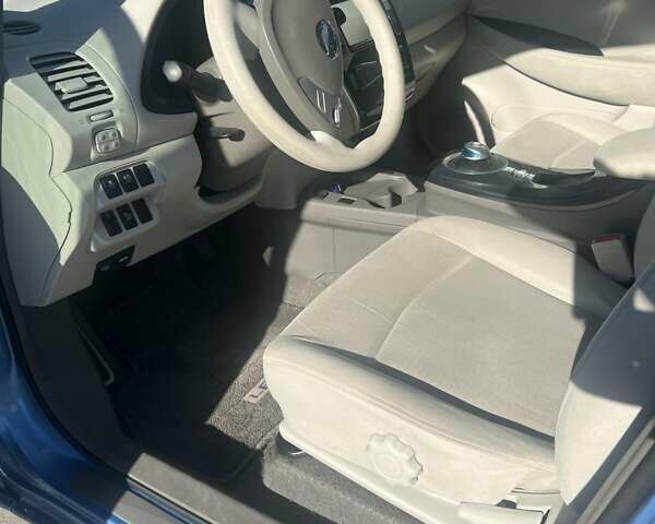 Ниссан Лиф, объемом двигателя 0 л и пробегом 147 тыс. км за 4000 $, фото 2 на Automoto.ua