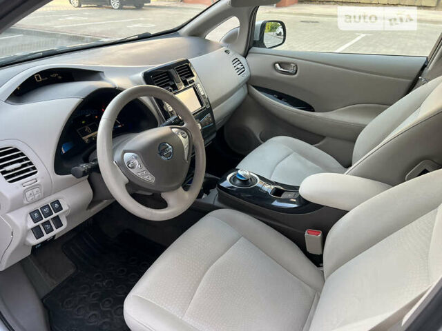 Ниссан Лиф, объемом двигателя 0 л и пробегом 104 тыс. км за 6500 $, фото 17 на Automoto.ua