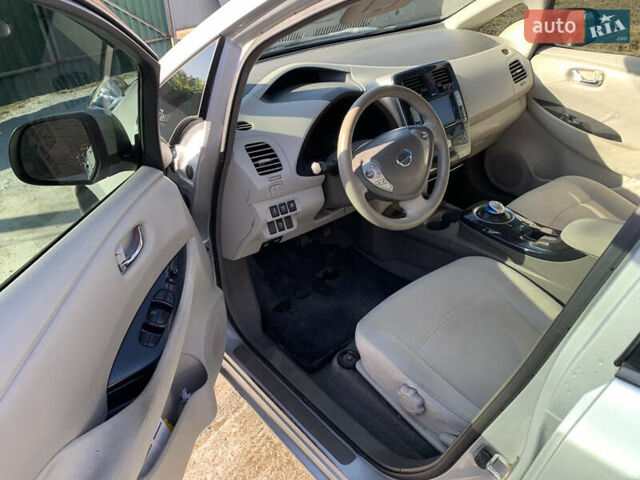 Ниссан Лиф, объемом двигателя 0 л и пробегом 220 тыс. км за 3500 $, фото 7 на Automoto.ua