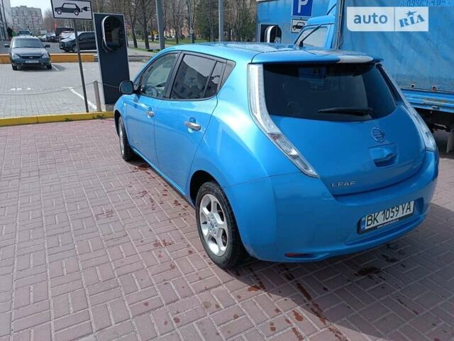 Ніссан Ліф, об'ємом двигуна 0 л та пробігом 150 тис. км за 6500 $, фото 3 на Automoto.ua